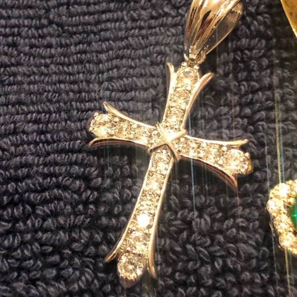 Elegant Gold and Silver Cross Pendant Set - Picture 3 of 3